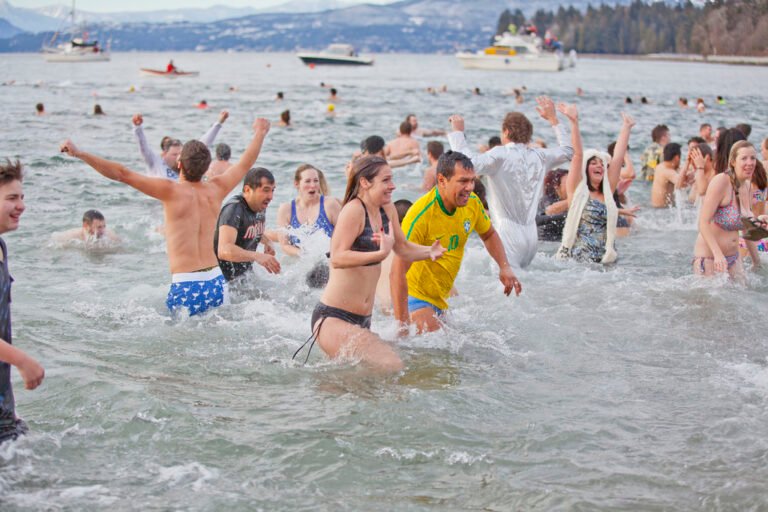 2018 元旦 温哥华 北极熊冬泳 Vancouver Polar Bear Swim